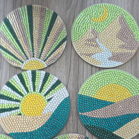 Colorful Woven Coaster Set - Picture 4 of 10